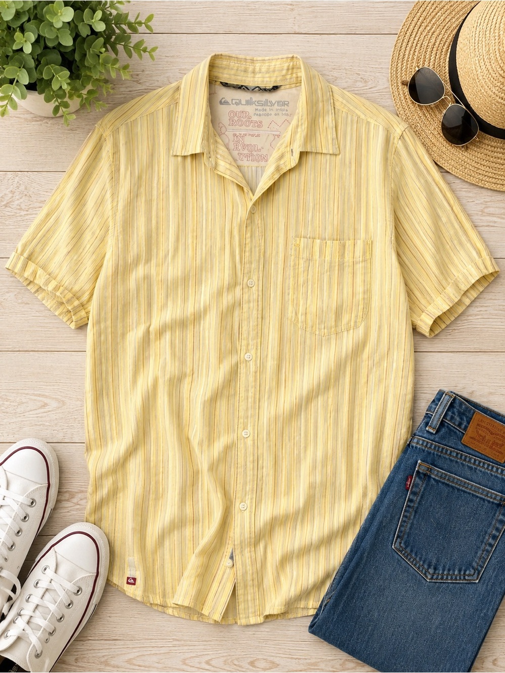 Quiksilver Men's Yellow Striped Short-Sleeve Button Down Shirt